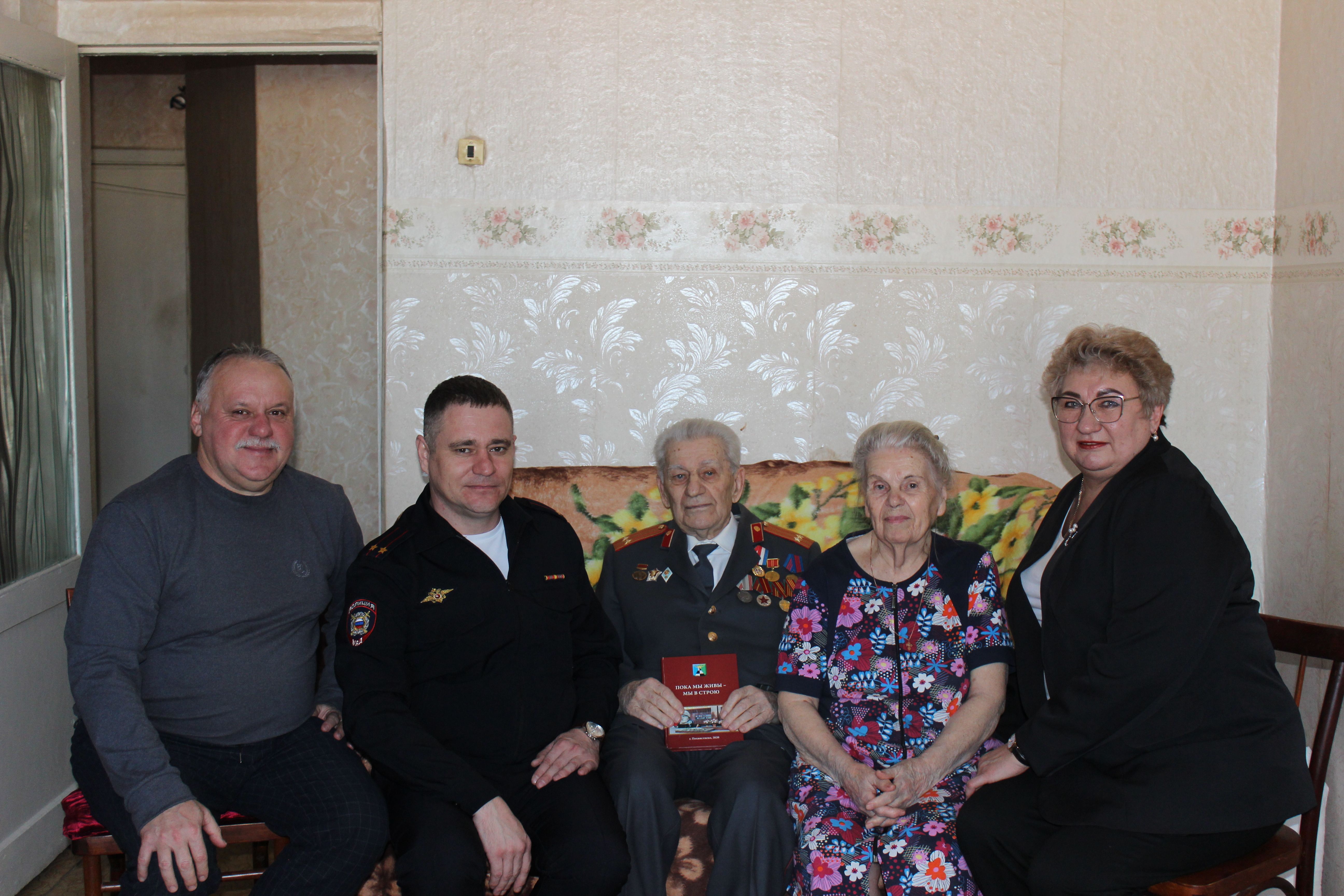 /netcat_files/155/253/h_f03d02ce17ad47d3c36d65357821b582